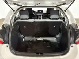 Toyota Yaris (2022) thumbnail 34