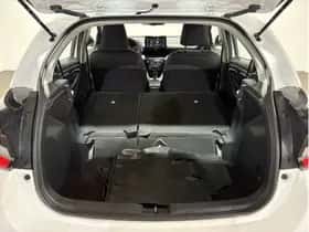 Toyota Yaris (2022) thumbnail 36