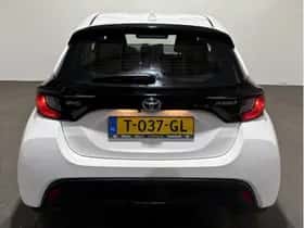 Toyota Yaris (2022) thumbnail 9