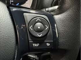 Toyota Yaris (2017) thumbnail 20