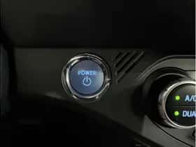 Toyota Yaris (2017) thumbnail 22
