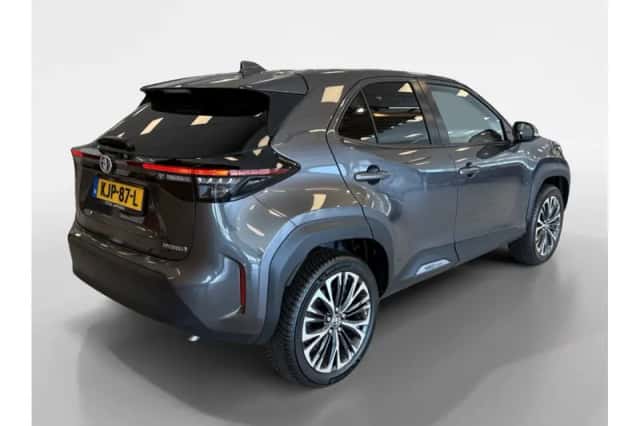 Toyota Yaris Cross (2022) thumbnail 2