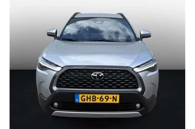Toyota Corolla (2024) thumbnail 6