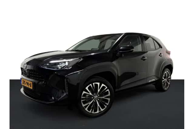 Toyota Yaris Cross (2024) thumbnail 1