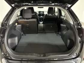 Toyota Yaris Cross (2024) thumbnail 38