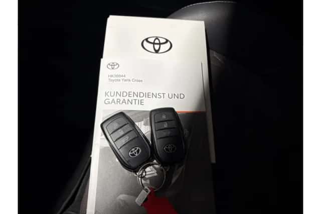 Toyota Yaris Cross (2024) thumbnail 5