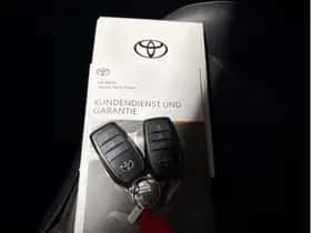 Toyota Yaris Cross (2024) thumbnail 5