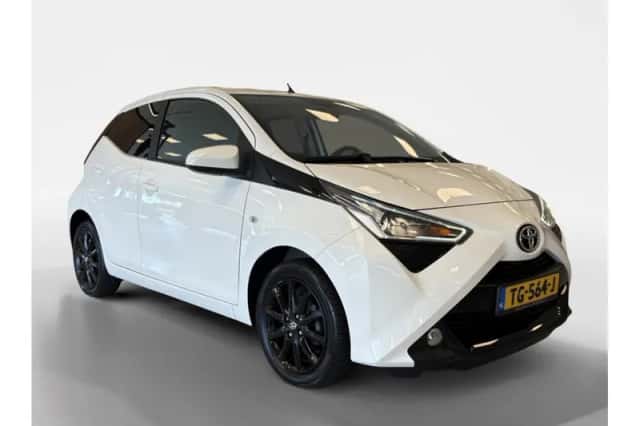 Toyota Aygo (2018) thumbnail 6