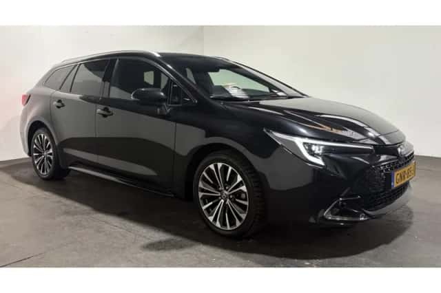 Toyota Corolla (2024) thumbnail 6