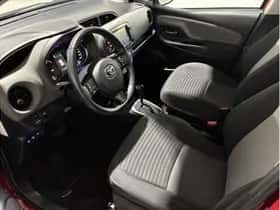 Toyota Yaris (2018) thumbnail 13
