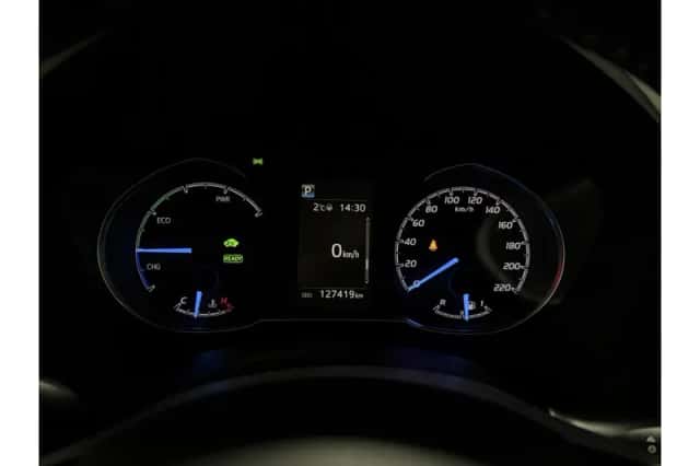 Toyota Yaris (2018) thumbnail 4