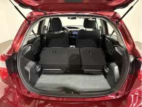 Toyota Yaris (2018) thumbnail 36