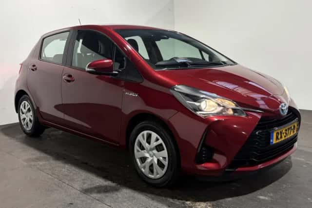 Toyota Yaris (2018) thumbnail 6
