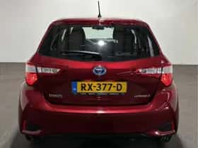 Toyota Yaris (2018) thumbnail 9