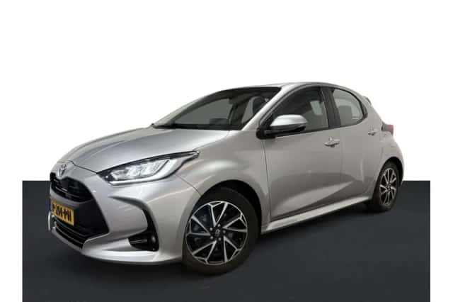Toyota Yaris (2022) thumbnail 1