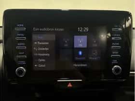 Toyota Yaris (2022) thumbnail 24