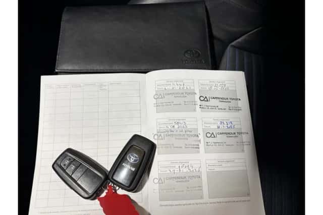Toyota RAV4 (2020) thumbnail 5