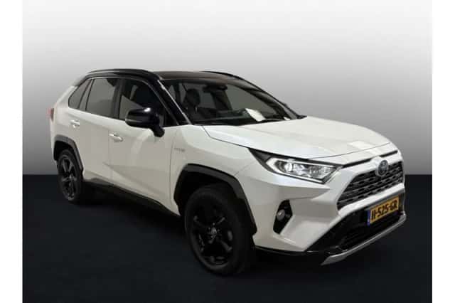 Toyota RAV4 (2020) thumbnail 6