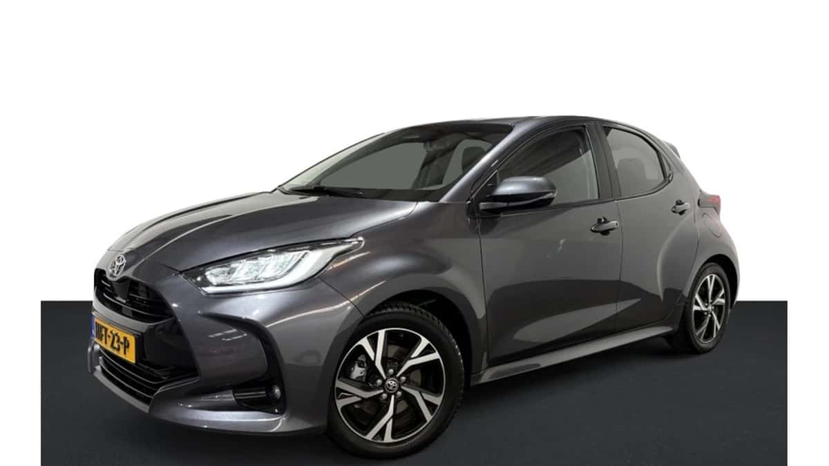 Toyota Yaris (2025) — foto 1