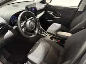 Toyota Yaris (2025) thumbnail 14