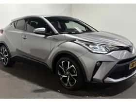 Toyota C-HR (2022) thumbnail 6