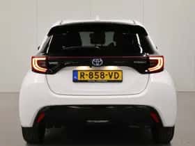 Toyota Yaris (2021) thumbnail 14