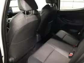 Toyota Yaris (2021) thumbnail 17