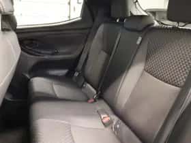 Toyota Yaris (2021) thumbnail 18