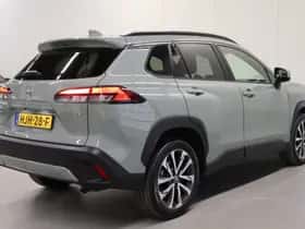 Toyota Corolla (2025) thumbnail 2