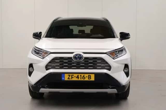 Toyota RAV4 (2019) thumbnail 5