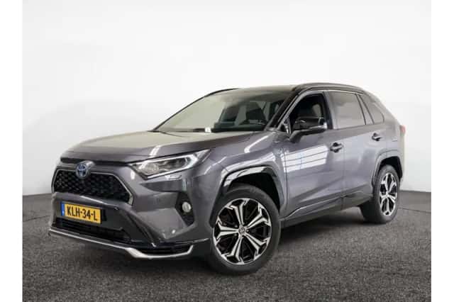 Toyota RAV4 (2022) thumbnail 1