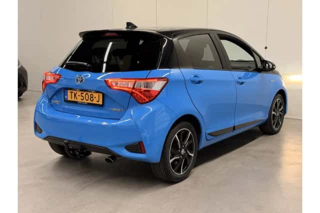 Toyota Yaris (2018) thumbnail 2