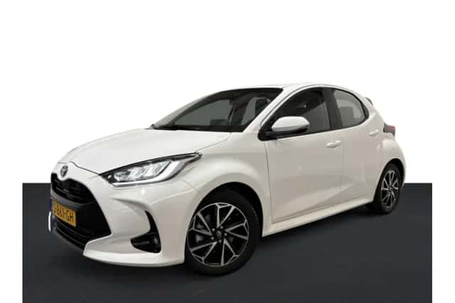 Toyota Yaris (2023) thumbnail 1