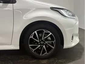 Toyota Yaris (2023) thumbnail 12