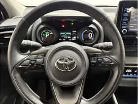 Toyota Yaris (2023) thumbnail 18