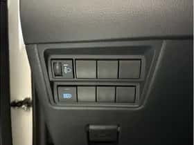 Toyota Yaris (2023) thumbnail 31