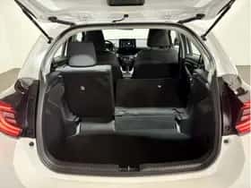 Toyota Yaris (2023) thumbnail 36