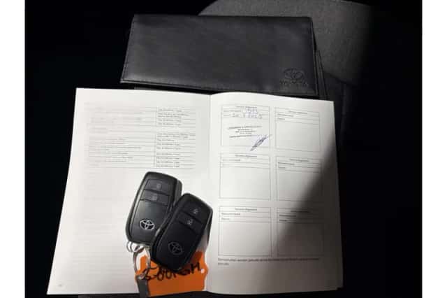 Toyota Yaris (2023) thumbnail 5