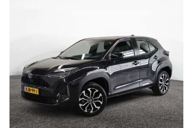 Toyota Yaris Cross (2024) thumbnail 1