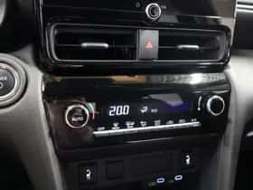 Toyota Yaris Cross (2025) thumbnail 30