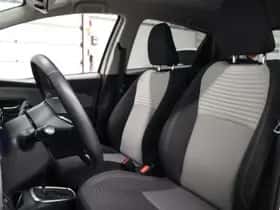 Toyota Yaris (2019) thumbnail 18