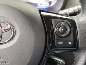Toyota Yaris (2019) thumbnail 24