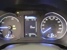 Toyota Yaris (2019) thumbnail 4