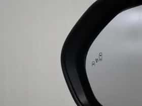 Toyota Corolla (2023) thumbnail 13