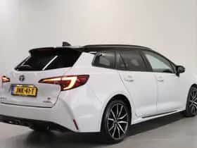 Toyota Corolla (2023) thumbnail 3