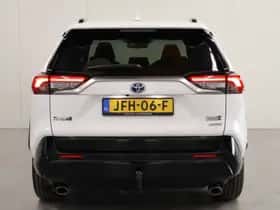 Toyota RAV4 (2022) thumbnail 16
