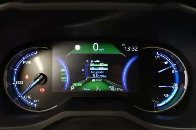 Toyota RAV4 (2022) thumbnail 4