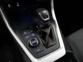 Toyota RAV4 (2022) thumbnail 36