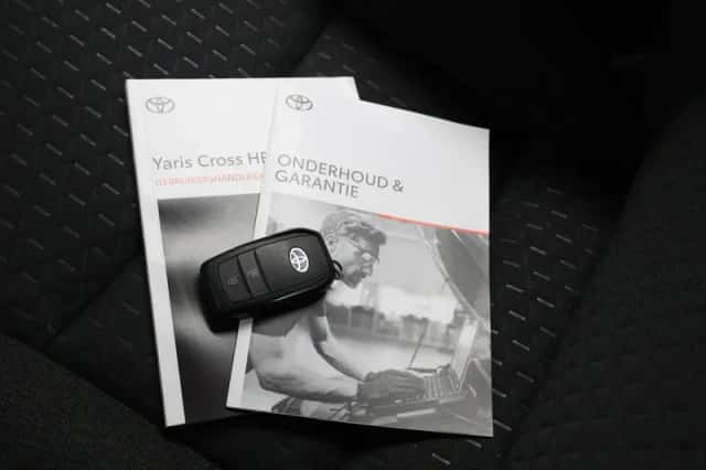 Toyota Yaris Cross (2025) thumbnail 4
