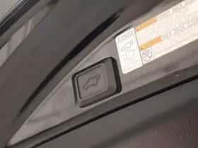 Toyota RAV4 (2018) thumbnail 18